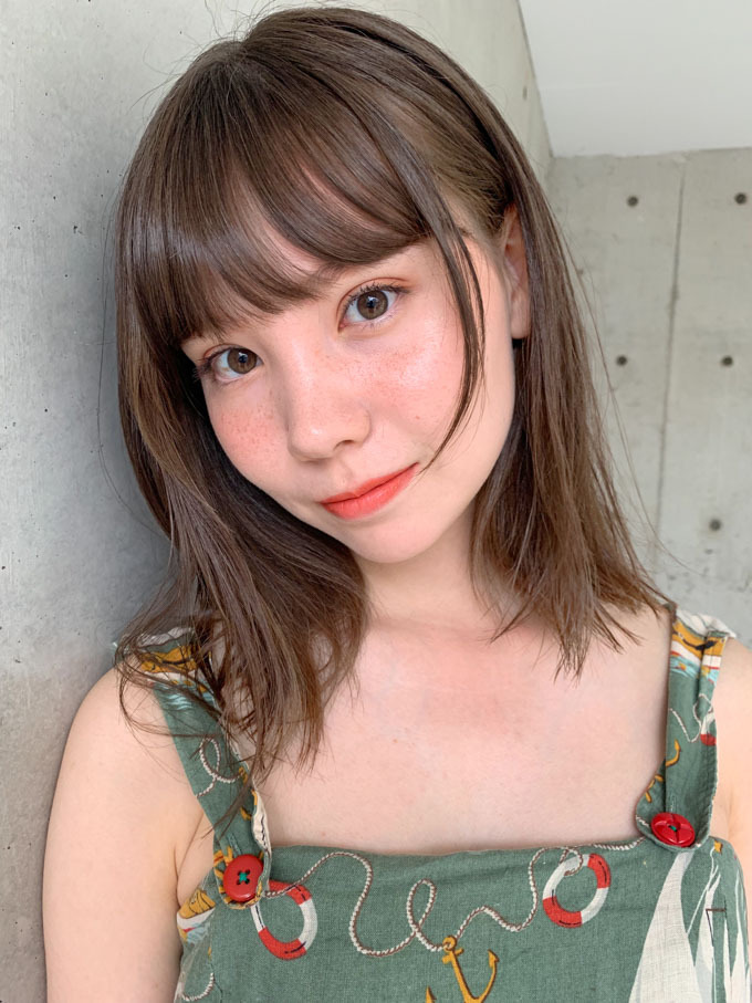 ア
