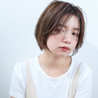 透明感大人可愛いセンターパートボブ