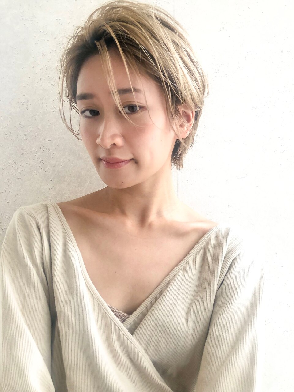 ACE シルキーベージュ×小顔バング 横浜