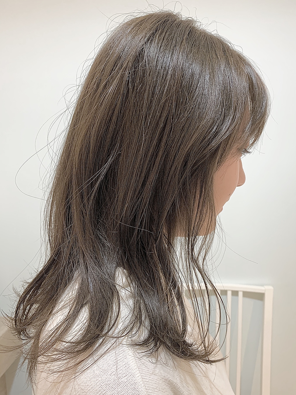 21年秋 トレンドヘアカラー特集 透け感を携えたくすみカラーで上品に大人っぽく ホットペッパービューティーマガジン