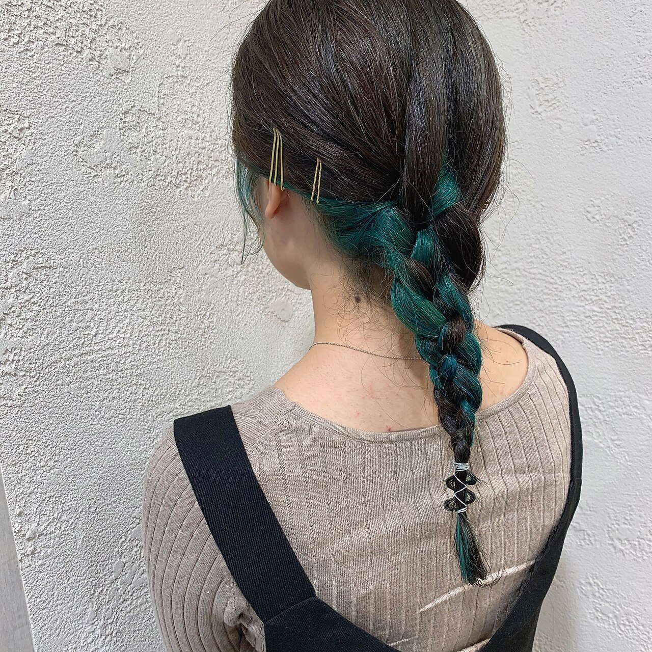 ヘアアレンジ　インナーカラー