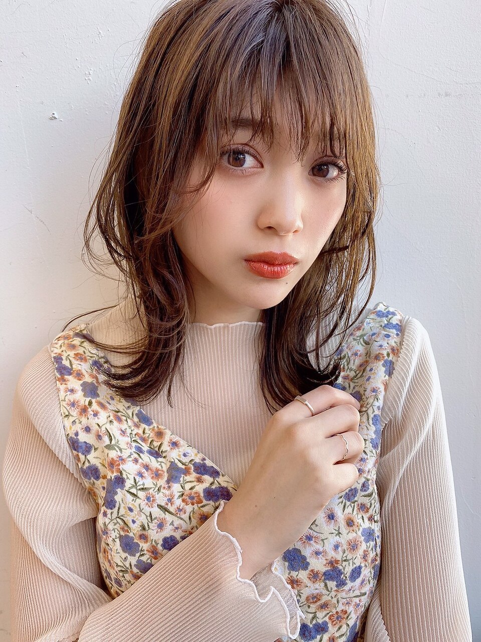 大人アッシュブラウンネオウルフ外ハネボブ