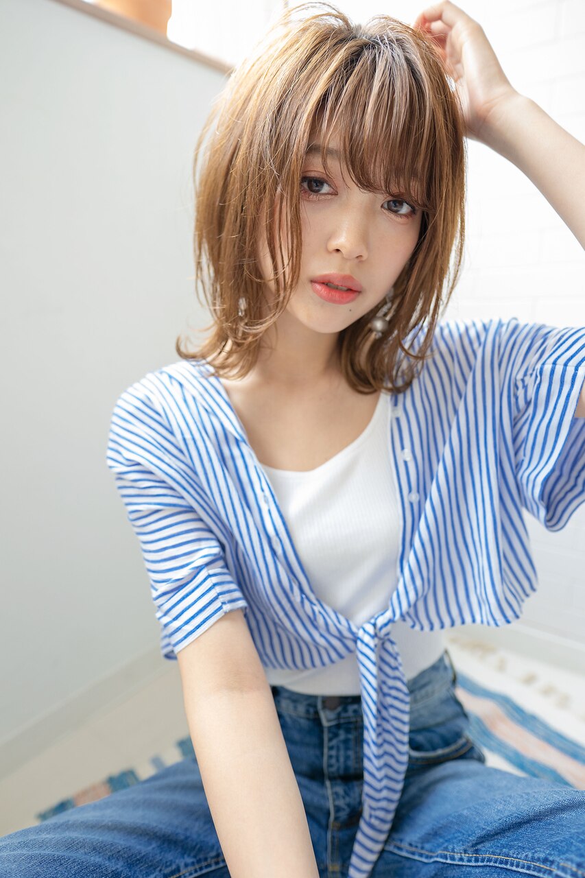 似合うミディアムヘアを探そう トレンドと前髪の有無 顔型別ガイド ホットペッパービューティーマガジン