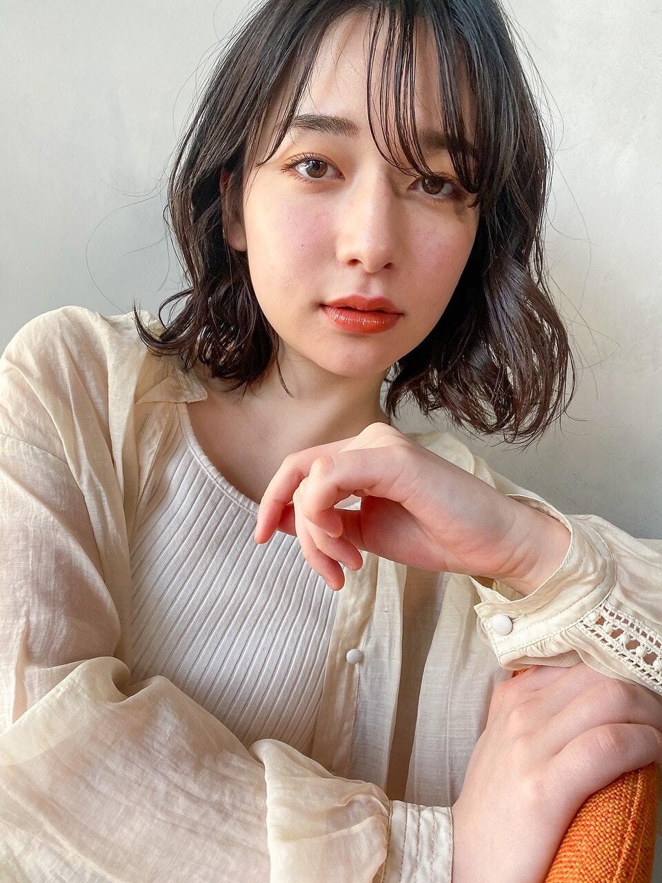 黒髪ボブをパーマでアップデート なりたいイメージ別パーマボブ特集 ホットペッパービューティーマガジン 黒髪ボブをパーマでアップデート なりたいイメージ別パーマボブ特集 ホットペッパービューティーマガジン