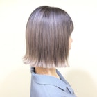 ホワイトグレージュ