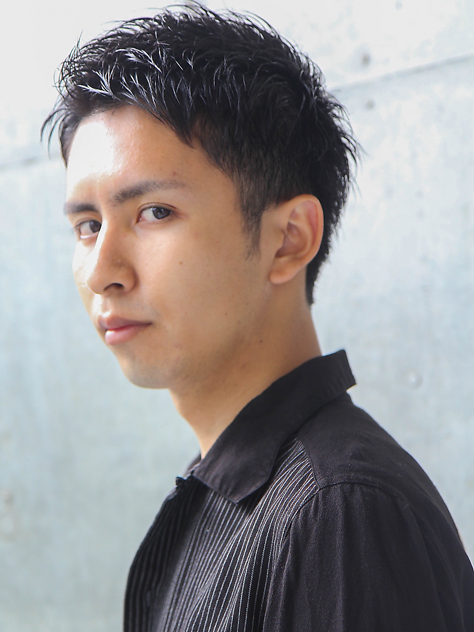 男の王道を行く爽やかなベリーショートで好感度upを狙え 前髪別で魅せるメンズヘアカタログ ホットペッパービューティーマガジン