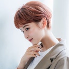 【aRietta秋山】アプリコットオレンジ ワイドバング ショート