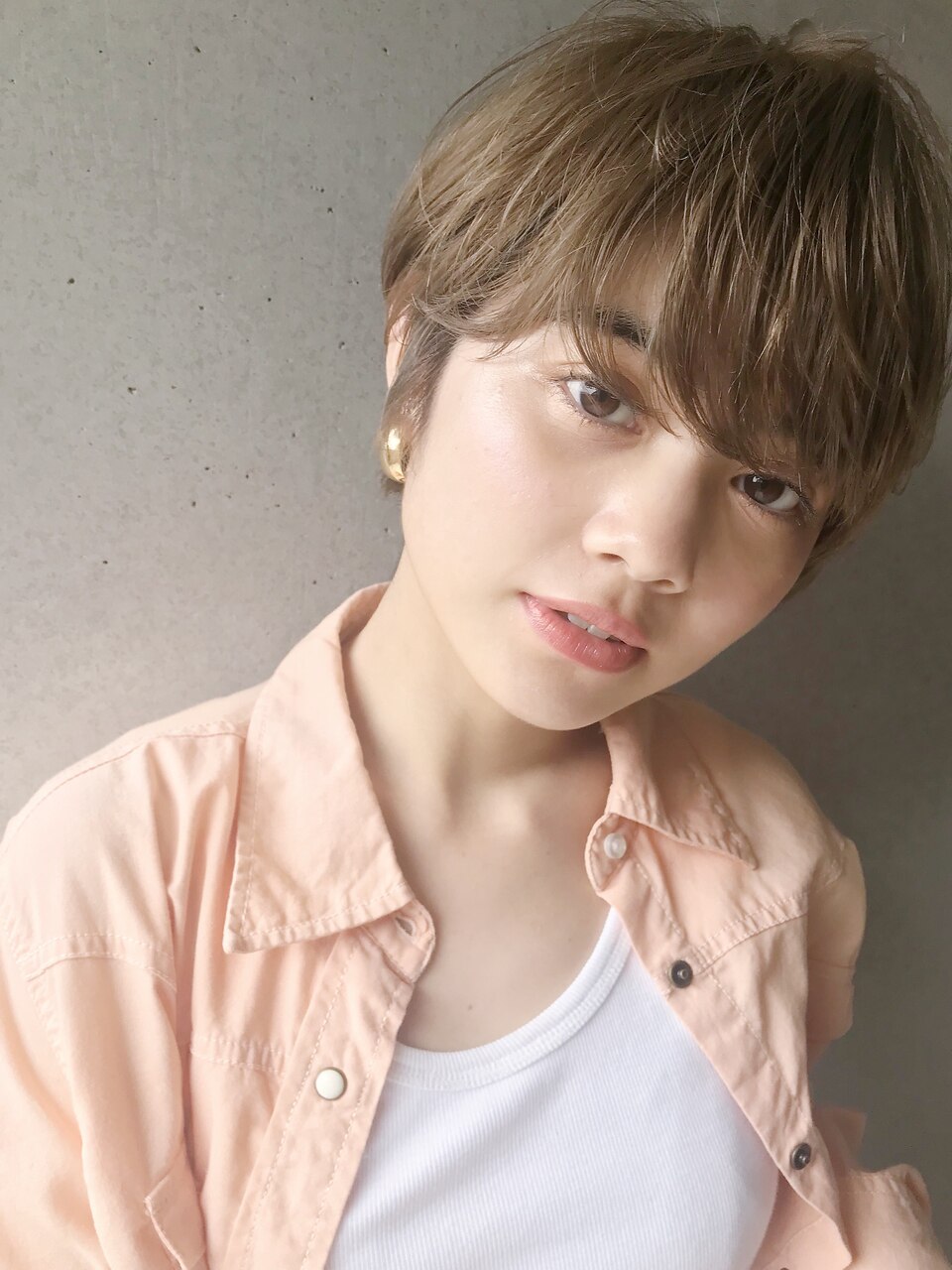 大人可愛いラフなマッシュショート