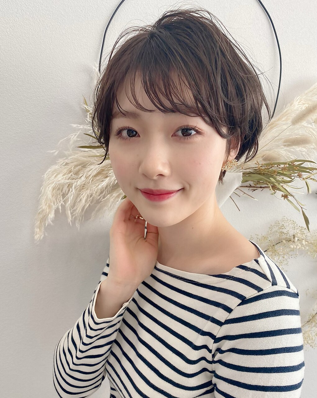 ふんわりショートで小顔シルエット☆