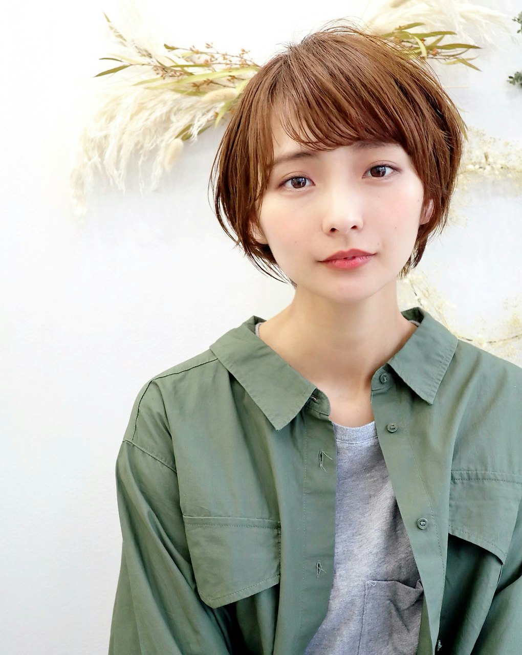 22最新 丸顔さんに似合う前髪カタログ 魅力を引き出すバングスタイル特集 ホットペッパービューティーマガジン 22最新 丸顔さんに似合う前髪カタログ 魅力を引き出すバングスタイル特集 ホットペッパービューティーマガジン