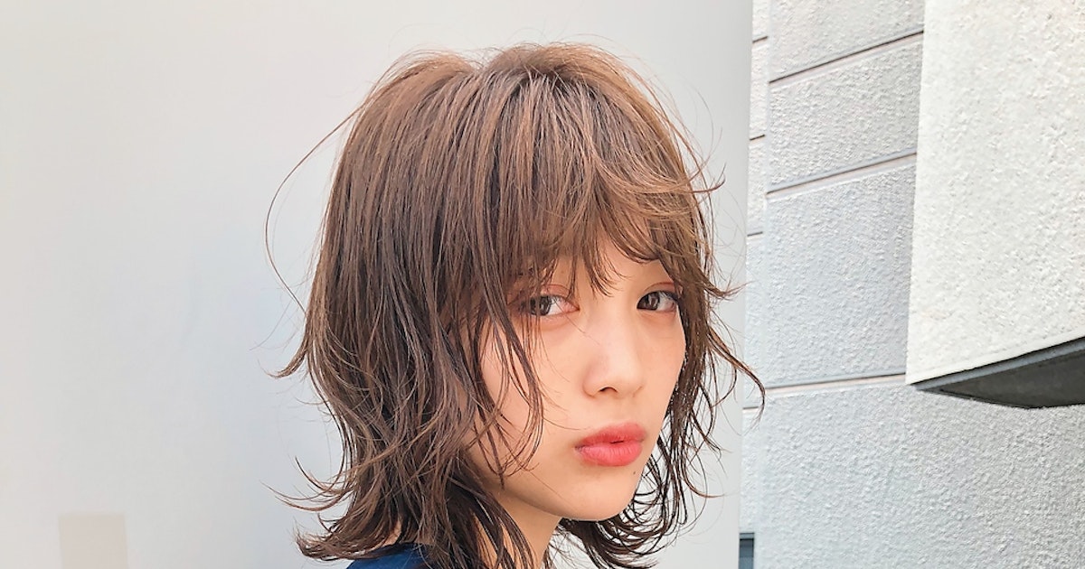 ウルフボブが気になる おすすめスタイルやスタイリング方法をぎゅっと紹介 ホットペッパービューティーマガジン ウルフボブが気になる おすすめスタイルやスタイリング方法をぎゅっと紹介 ホットペッパービューティーマガジン