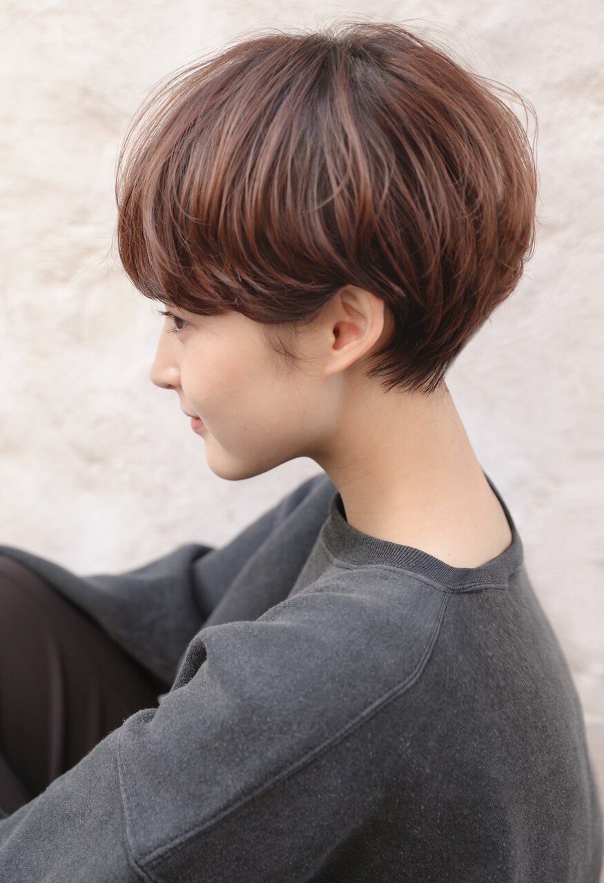 大人可愛い20代30代40代黒髪前下がりショートボブ丸みショート◎