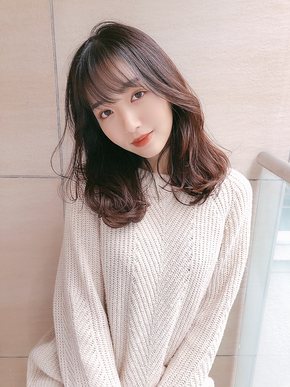 21年最新 韓国系ヘアカラーのトレンドはこれ なりたいイメージ別髪色特集 ホットペッパービューティーマガジン