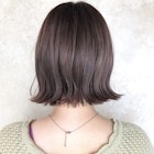 ボブ×ピンクグレージュ