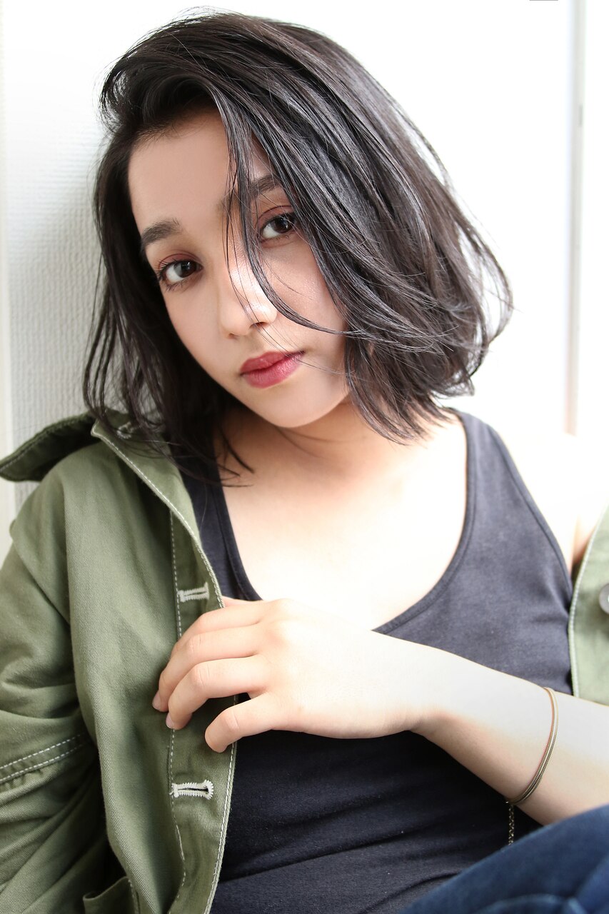 【ROSE/鳳】外ハネミディアム /オリーブカラー/ボブ