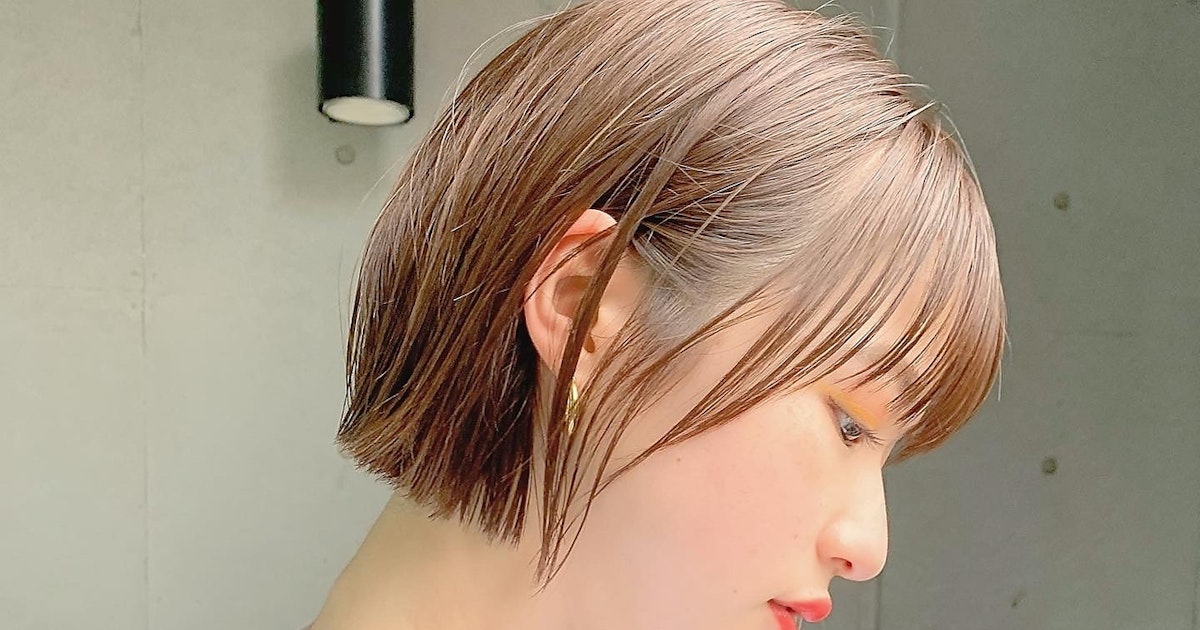 ショートヘアはセットでおしゃれに セットの基本とシーン別おすすめアレンジを紹介 ホットペッパービューティーマガジン ショートヘアはセットでおしゃれに セットの基本とシーン別おすすめアレンジを紹介 ホットペッパービューティーマガジン