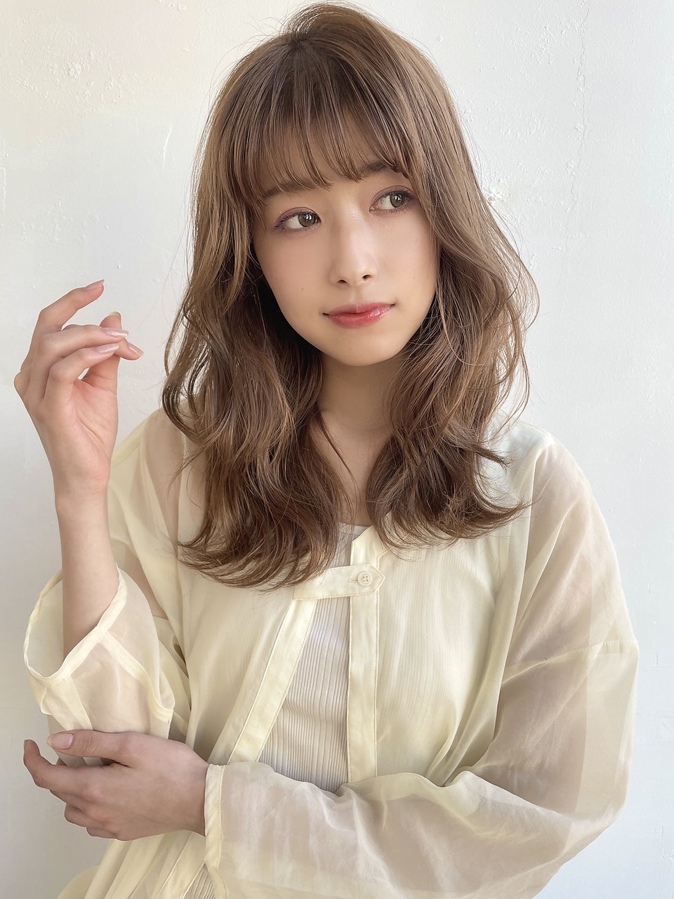 ワイドバングでおしゃれ前髪を手に入れよう 長さ別ヘアカタログ ホットペッパービューティーマガジン ワイドバングでおしゃれ前髪を手に入れよう 長さ別ヘアカタログ ホットペッパービューティーマガジン