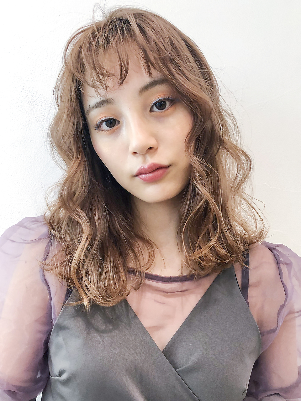 韓国アイドル風波巻き_クールショートピンクベージュ_8002