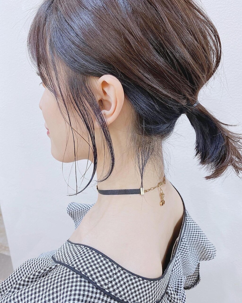 結んで可愛いボブヘア×インナーカラー　ネイビー
