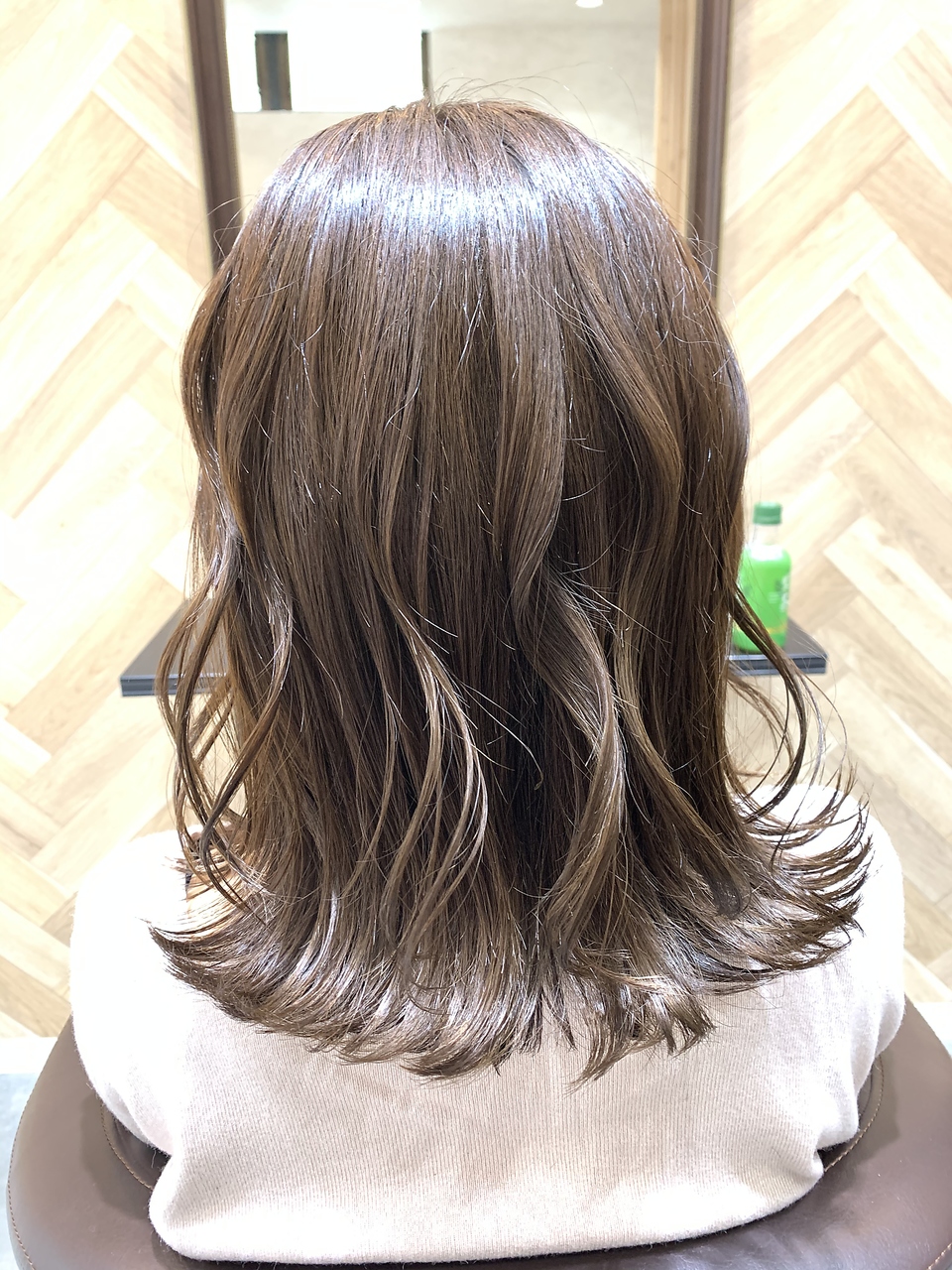 21年夏 透け感あふれる軽やかヘアカラーで透明度upを狙おう 明るめ 暗めもたっぷりご紹介 ホットペッパービューティーマガジン