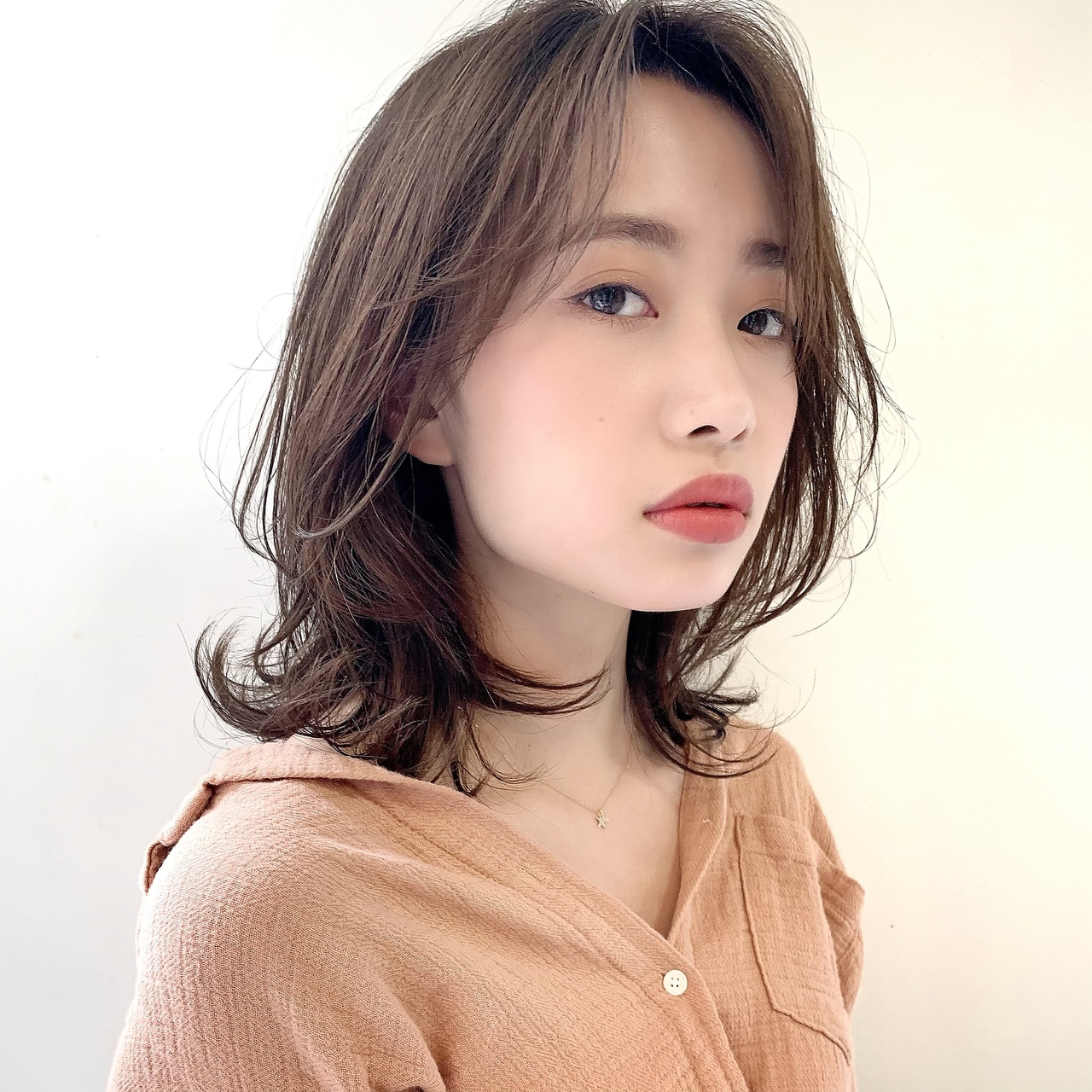 ミディアムヘアさんはパーマでかわいく楽ちんに 21年おすすめパーマスタイル特集 ホットペッパービューティーマガジン ミディアムヘアさんはパーマでかわいく楽ちんに 21年おすすめパーマスタイル特集 ホットペッパービューティーマガジン