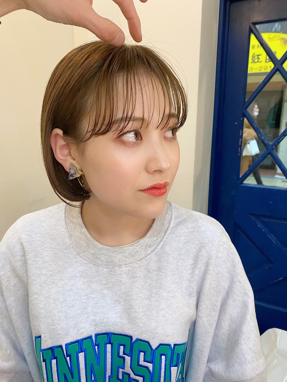 ワイドバングでおしゃれ前髪を手に入れよう 長さ別ヘアカタログ ホットペッパービューティーマガジン
