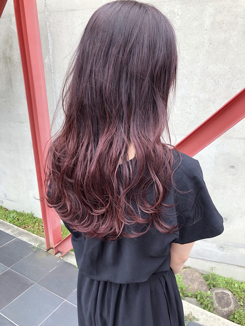 色黒さんにおすすめの髪色特集 おしゃれ度が一気にアップする魅力的なヘアカラーって ホットペッパービューティーマガジン 色黒さんにおすすめの髪色特集 おしゃれ度が一気にアップする魅力的なヘアカラーって ホットペッパービューティーマガジン
