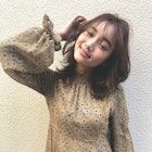 外ハネハイレイヤースタイル