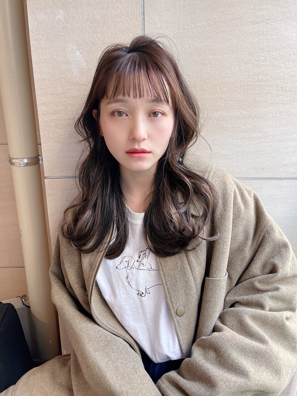 韓国風デジタルパーマミニウルフオン眉　テラコッタくすみブルー