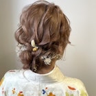 大人かわいいシニヨンヘア