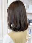 福山市人気Caary自然グラデーションローライト　ミディアムボブ