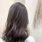 小顔 エアリーミディ ホワイトアッシュイルミナカラーセミロング