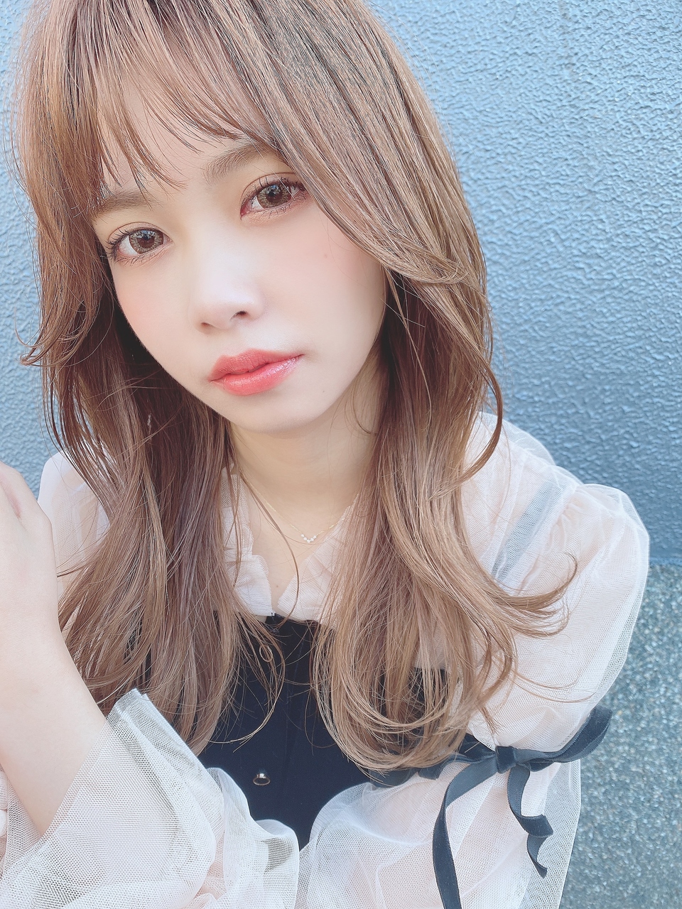 レイヤーカットで憧れの韓国風に 理想に近づくためのポイントを紹介 ホットペッパービューティーマガジン