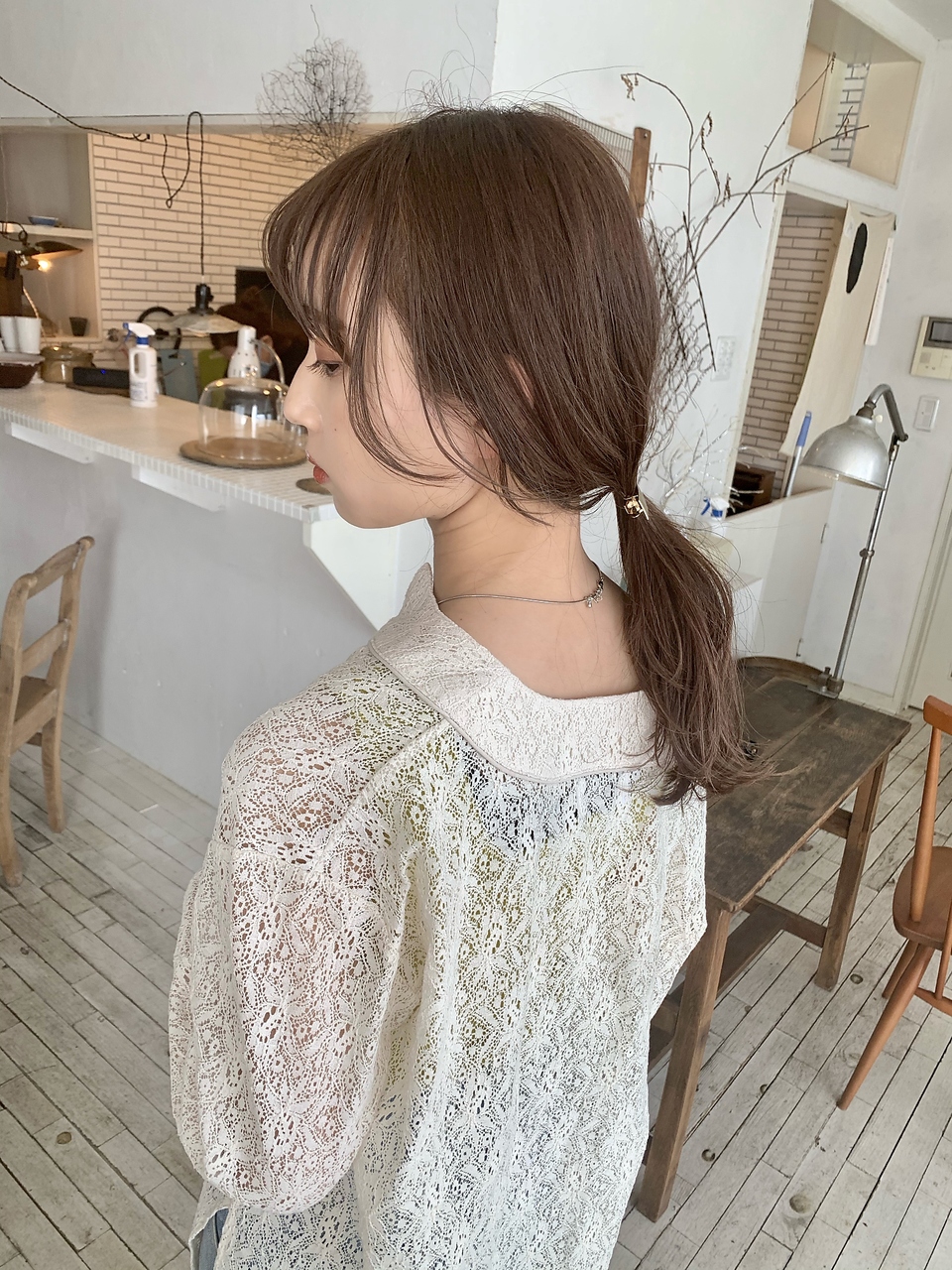 #ゆるっと後れ毛#バレッタで適当に留めただけ#ベージュカ��ー