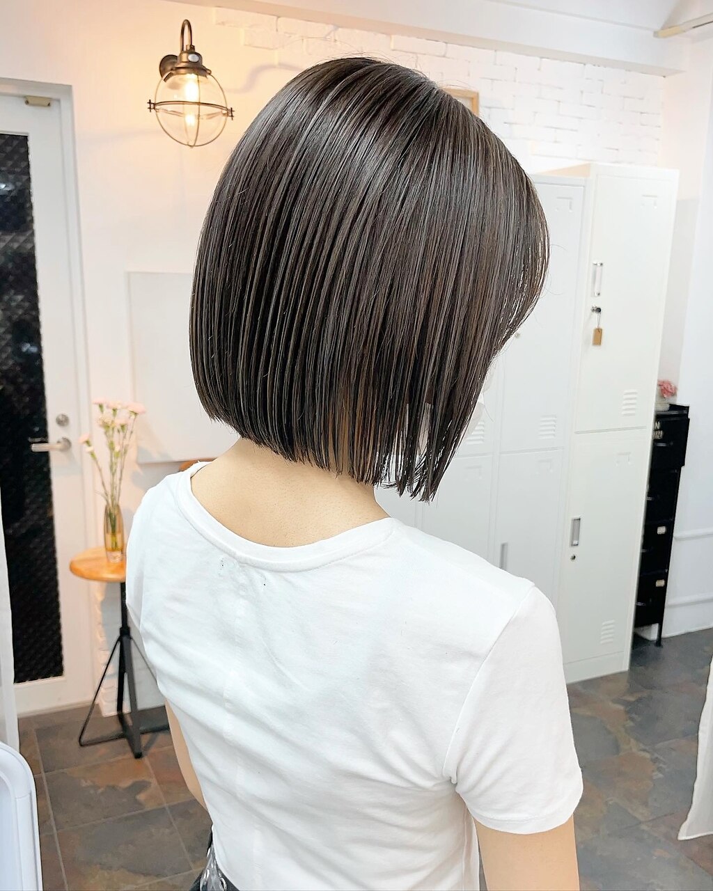 切りっぱなしボブ × コントラストハイライト 