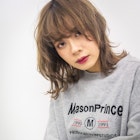 "外国人風アッシュブラウン くびれミディ ミルクティー"