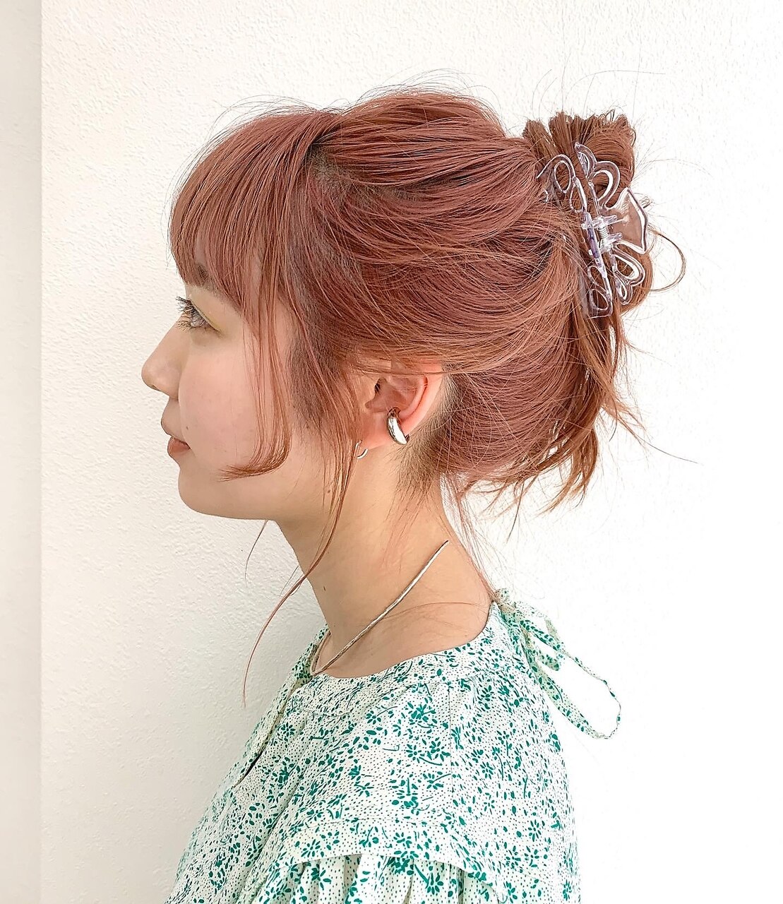 ミディアム向けヘアアレンジ特集。不器用さんでも簡単にできるイラスト