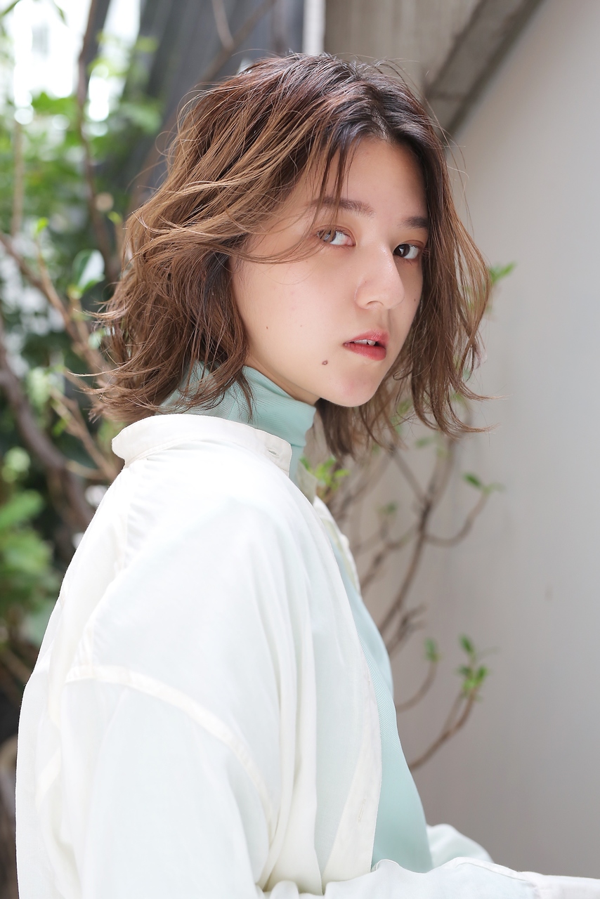フラッフィーブリーチパーマ　スタイリスト桃原大気　TAIKI