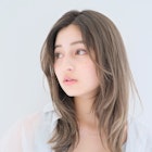 《hazuki》上品モテhair『 ひし形くびれレイヤー×グレージュ』