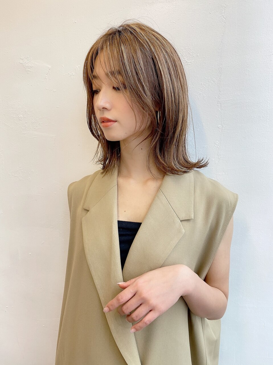 大人美人くびれミディレイヤー