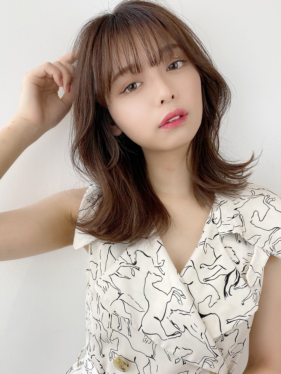 前髪で作る韓国風ヘアスタイル おすすめオルチャン風バング アレンジ方法 ホットペッパービューティーマガジン