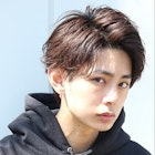 アップバング かき上げヘア サイドグラデーション