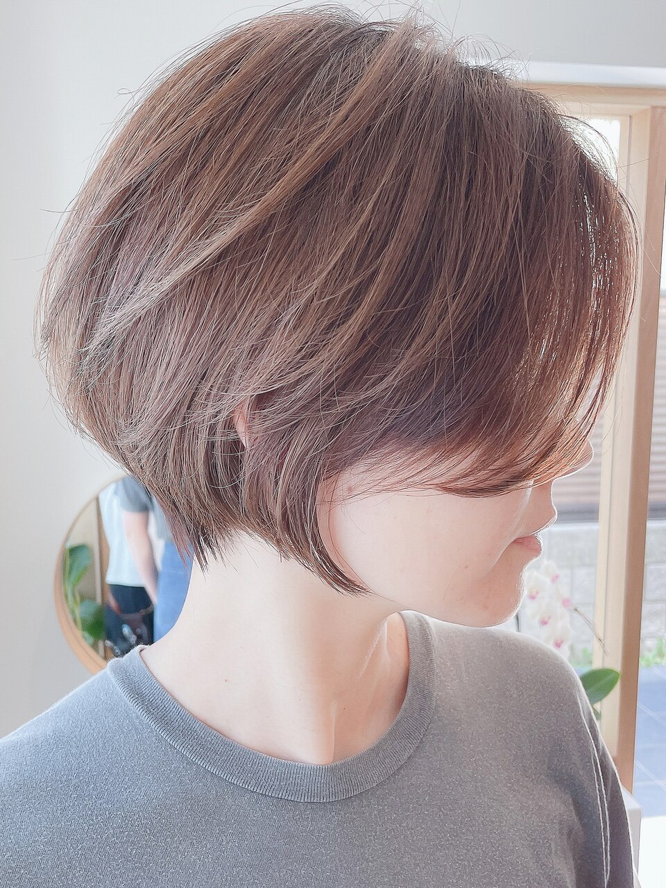 20代30代前髪あり丸みくびれ前下がりショートボブ14【鎌倉】