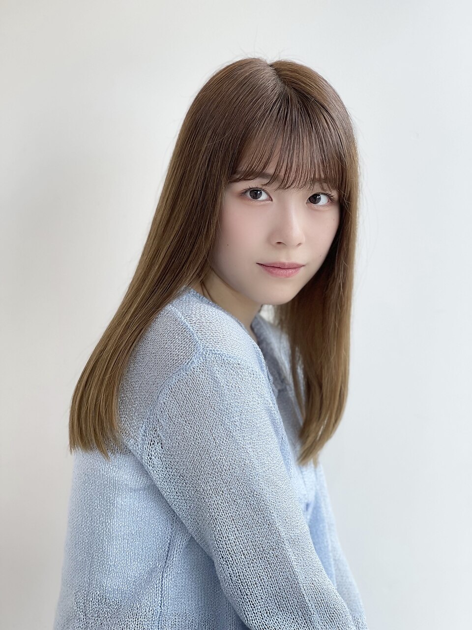 【麻布十番・六本木】ストレート　サラつやセミロング