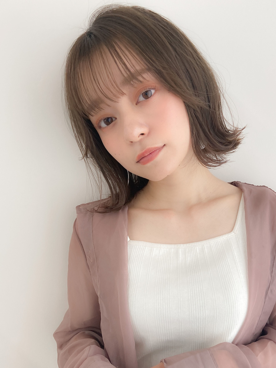 毛先パーマで大人可愛い小顔外ハネAラインボブ