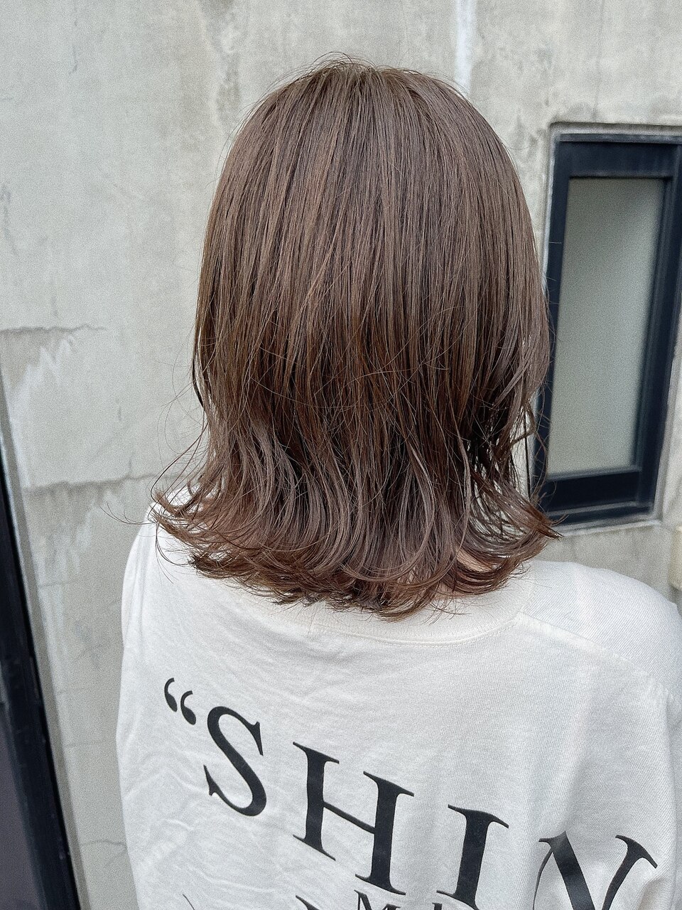 アッシュベージュ