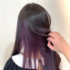 パープルカラーのインナーカラースタイル