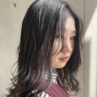 艶感たっぷりダークグレージュカラー