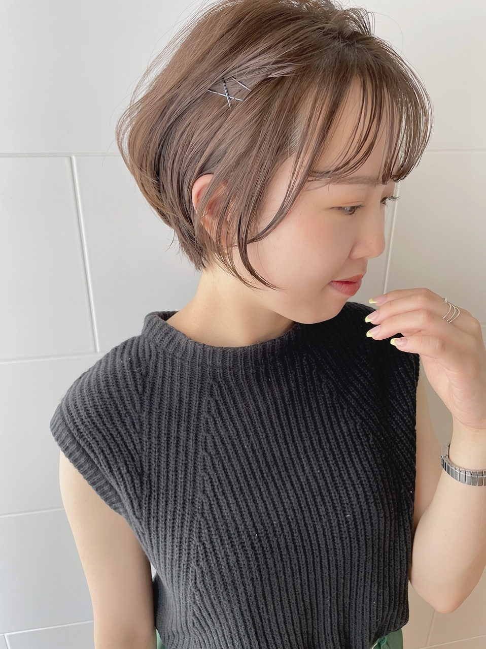 ヘアピンを使った前髪アレンジでプチイメチェン 不器用さんもokな簡単テクニック特集 ホットペッパービューティーマガジン