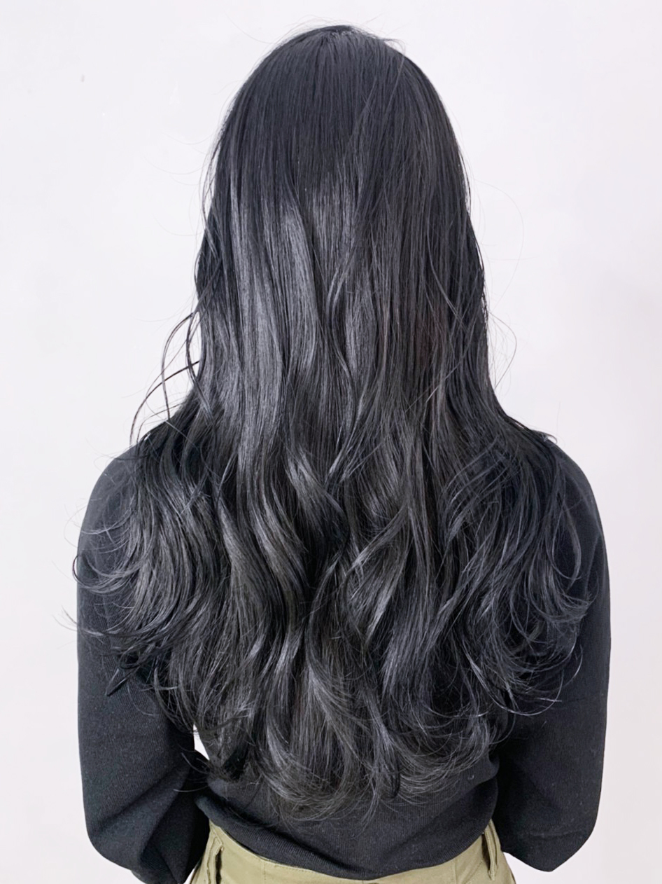 ブルーグレージュってどんな色 色味の印象からレングス別カラーサンプルまで ホットペッパービューティーマガジン